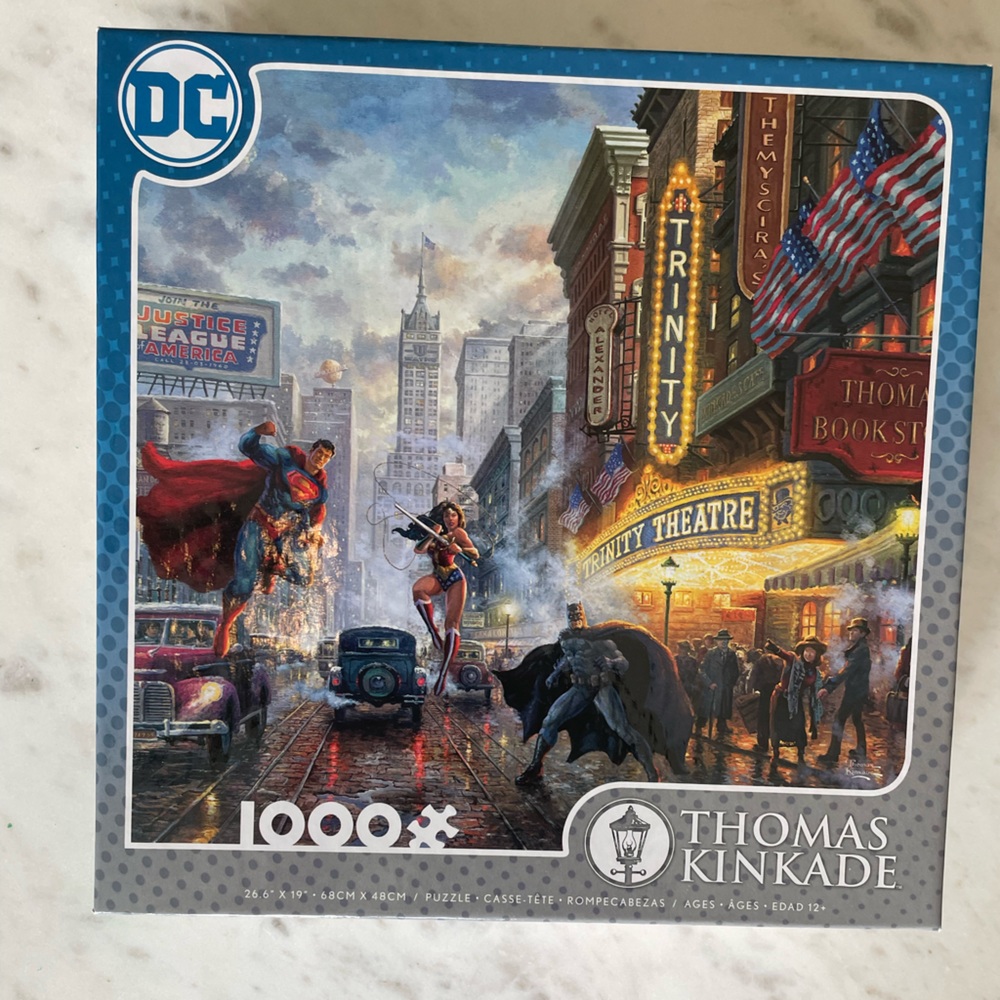 DC Comics - Batman, Superman, and Wonder Woman - 1000 Piece Jigsaw Puzzle